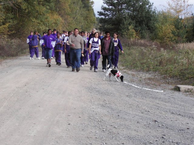 cc002 walking the course.jpg 91.4K